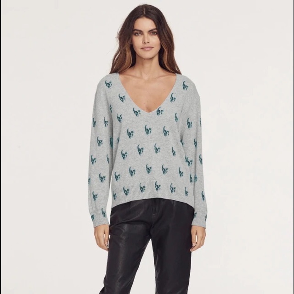 360 Cashmere. Skull Cashmere. Size Medium.